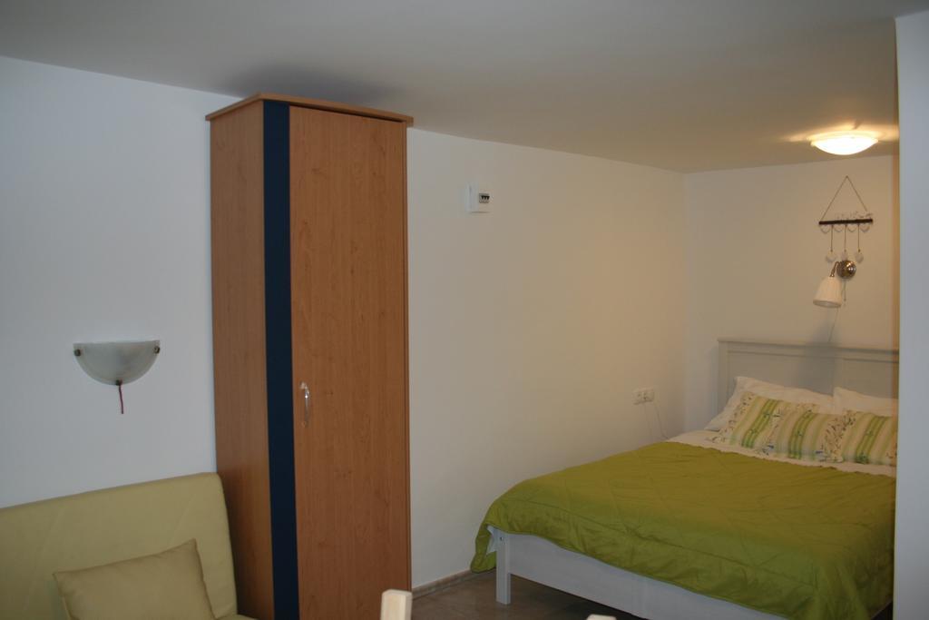 Guesthouse Villa Juric Crikvenica Exterior photo
